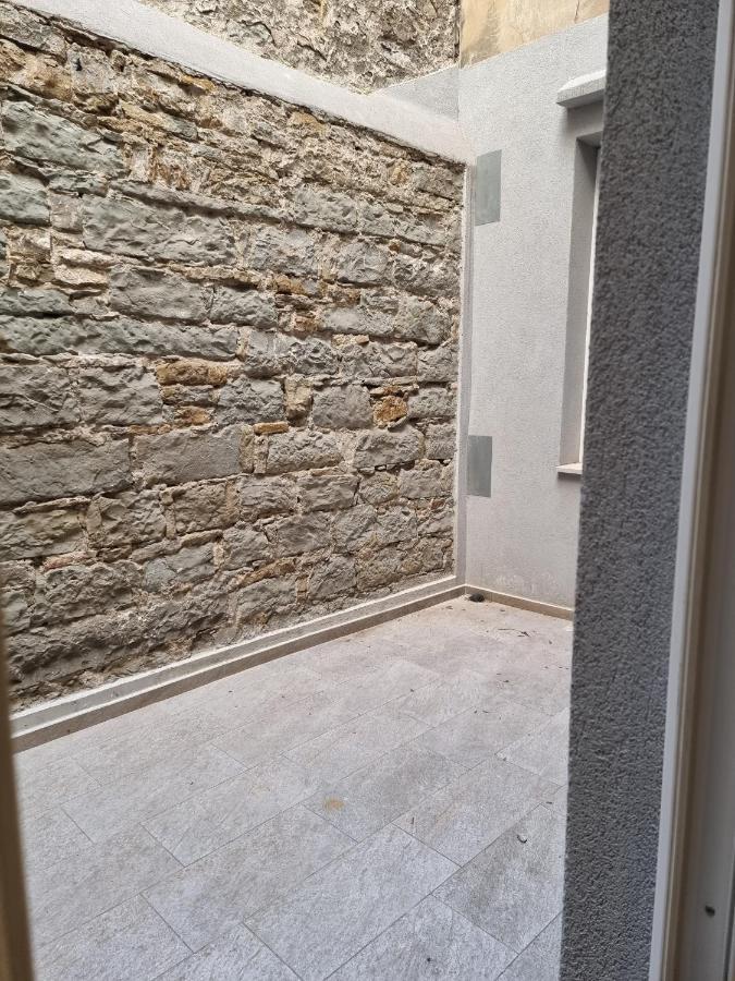 Cherry 1 Apartment Trieste Ngoại thất bức ảnh